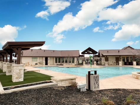 5923 Forte Falls San Antonio TX 78252