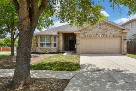 9002 Eagle Bend Helotes TX 78023