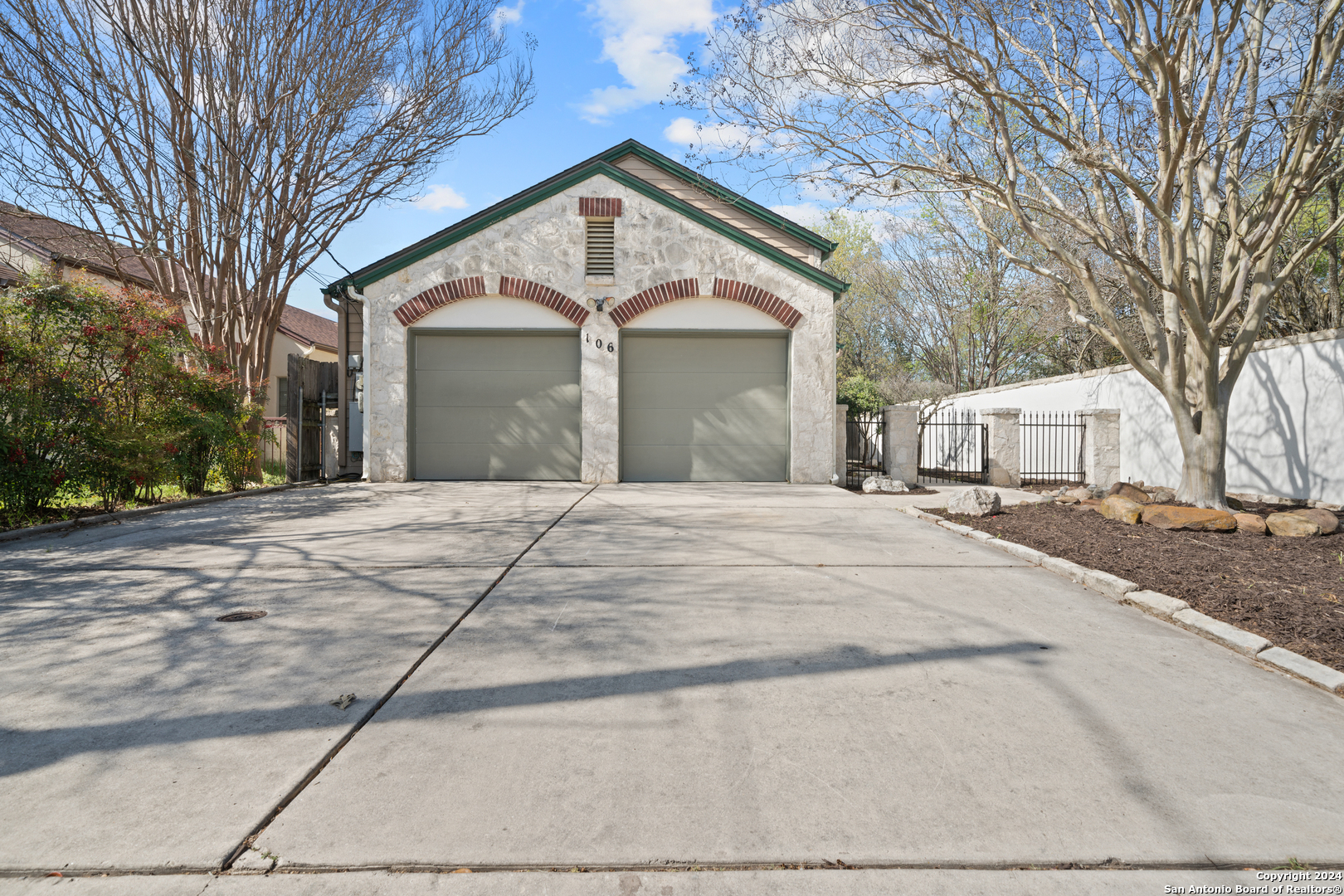 106 W Frederick Street Boerne TX 78006