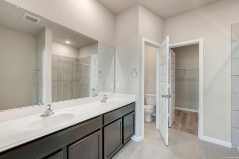 6212 Medina Oasis San Antonio TX 78245