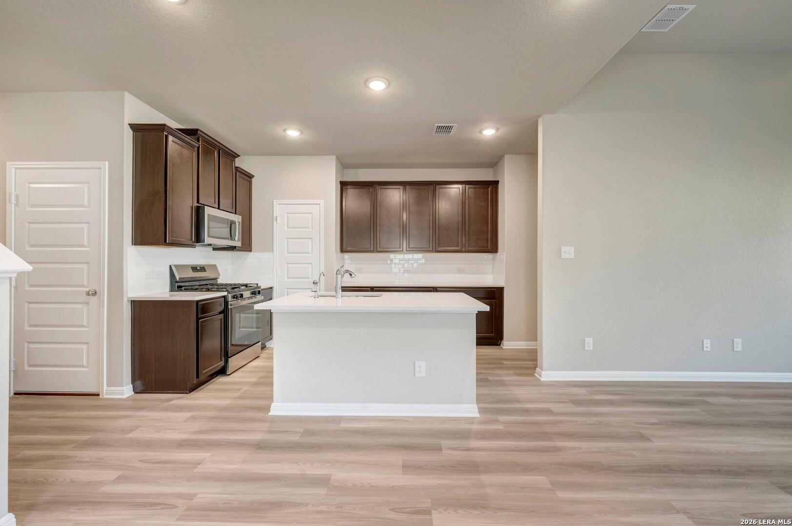 6212 Medina Oasis San Antonio TX 78245