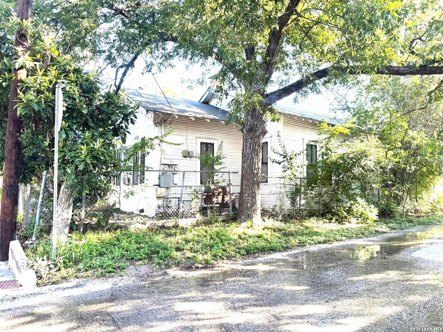 420 Pierce Avenue San Antonio TX 78208