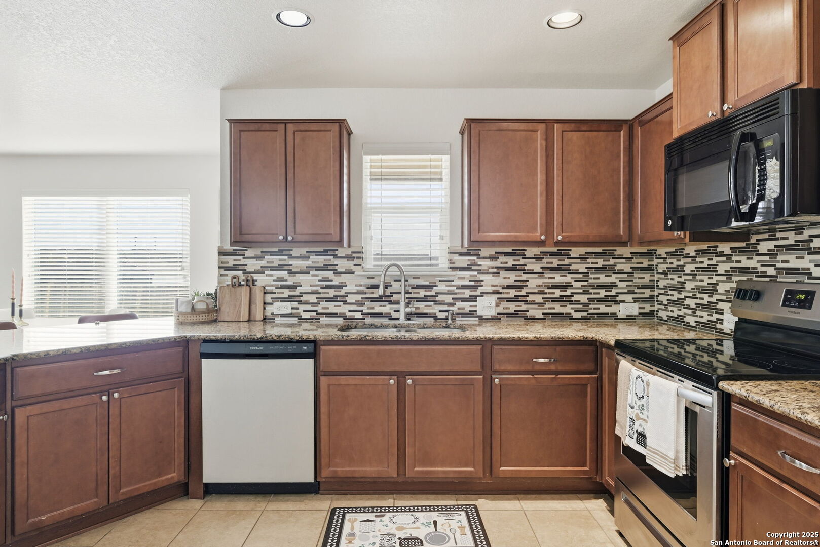 8215 Radiant Star San Antonio TX 78252