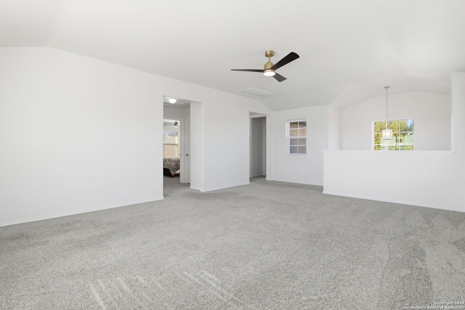 8215 Radiant Star San Antonio TX 78252