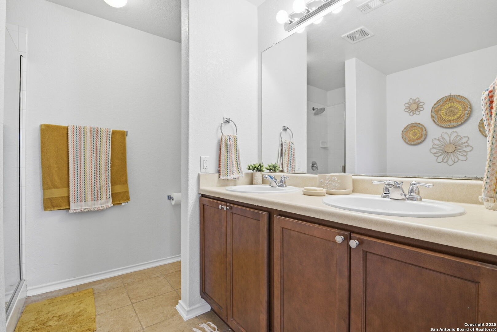 8215 Radiant Star San Antonio TX 78252