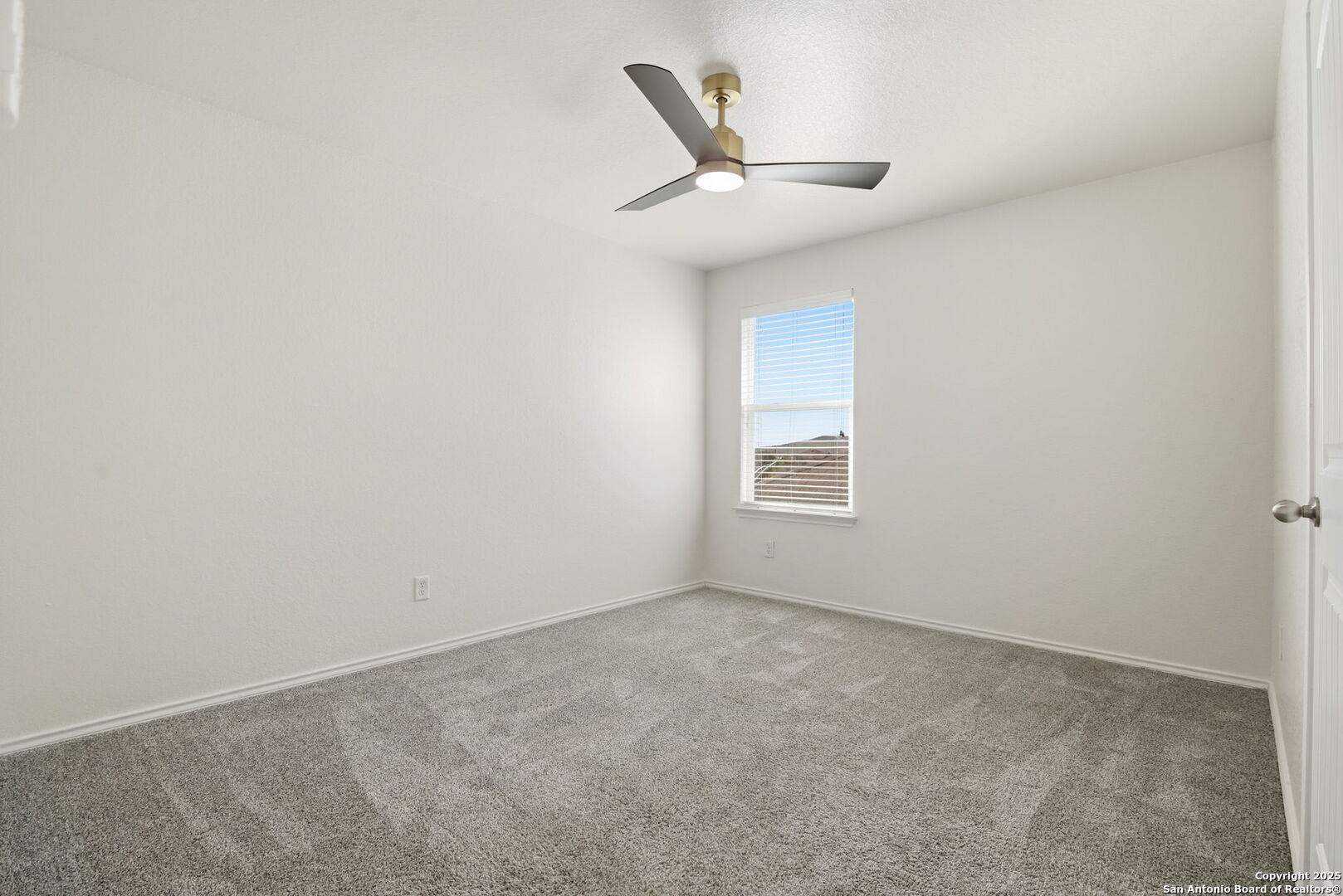8215 Radiant Star San Antonio TX 78252
