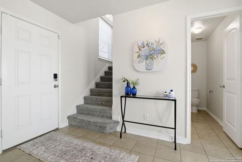 8215 Radiant Star San Antonio TX 78252