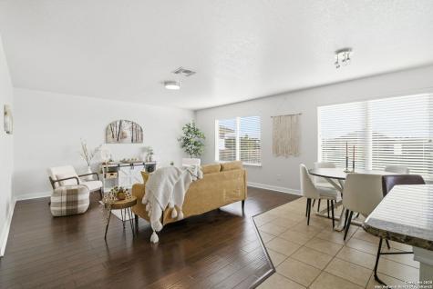 8215 Radiant Star San Antonio TX 78252