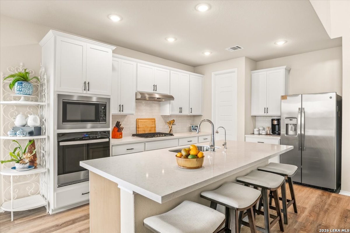 211 Foxtail Woods Cibolo TX 78108