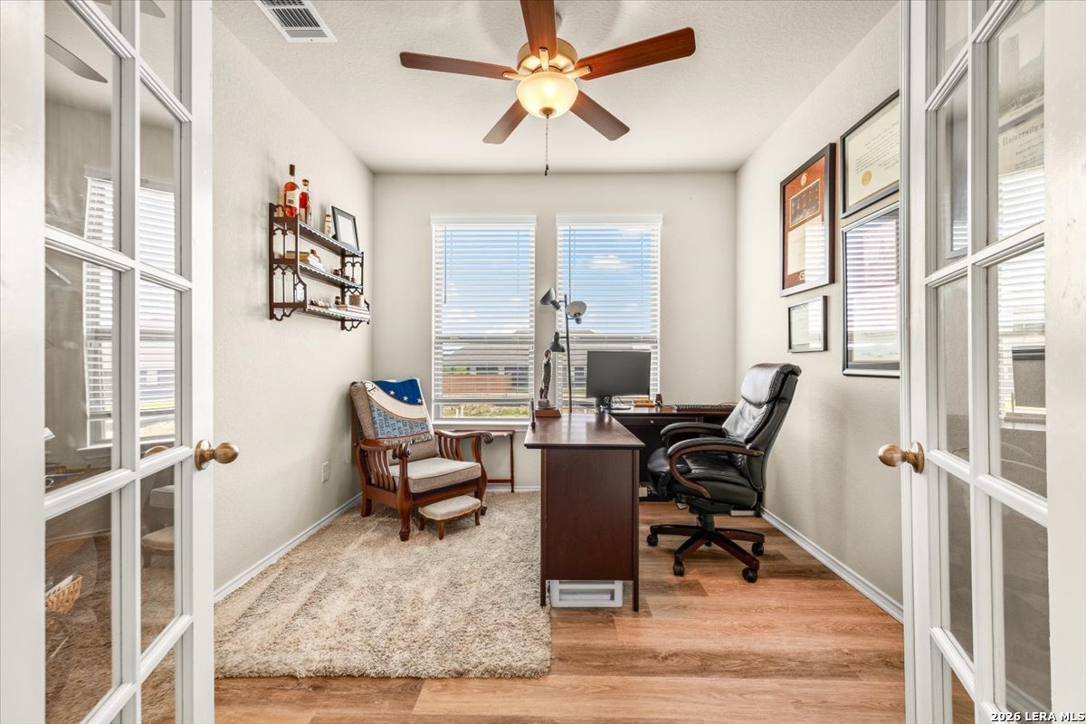 211 Foxtail Woods Cibolo TX 78108