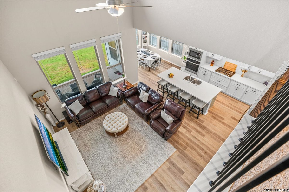 211 Foxtail Woods Cibolo TX 78108