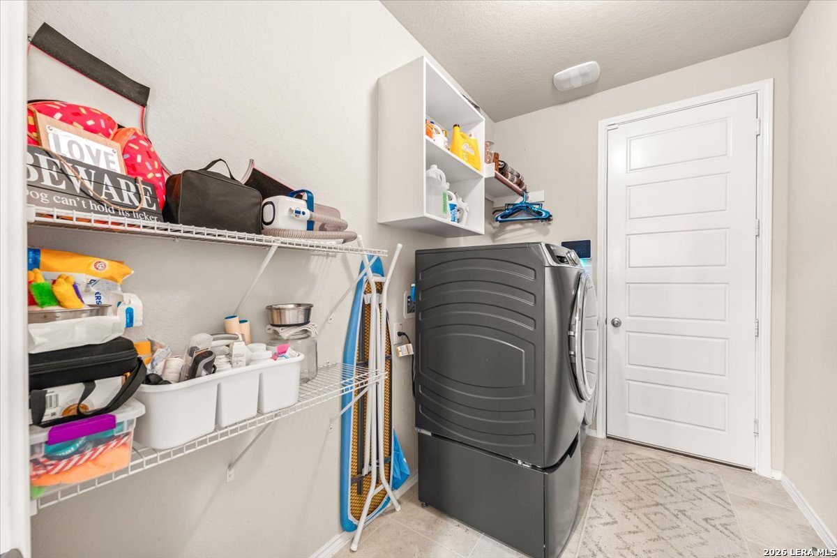 211 Foxtail Woods Cibolo TX 78108