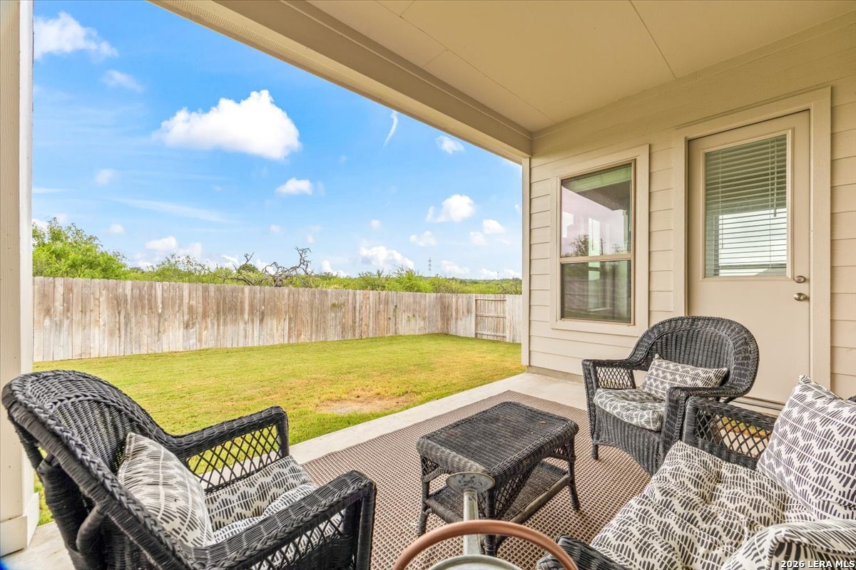 211 Foxtail Woods Cibolo TX 78108