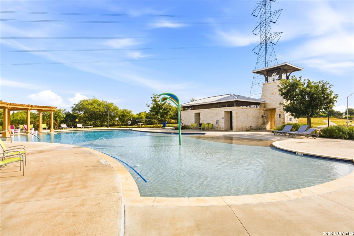 211 Foxtail Woods Cibolo TX 78108