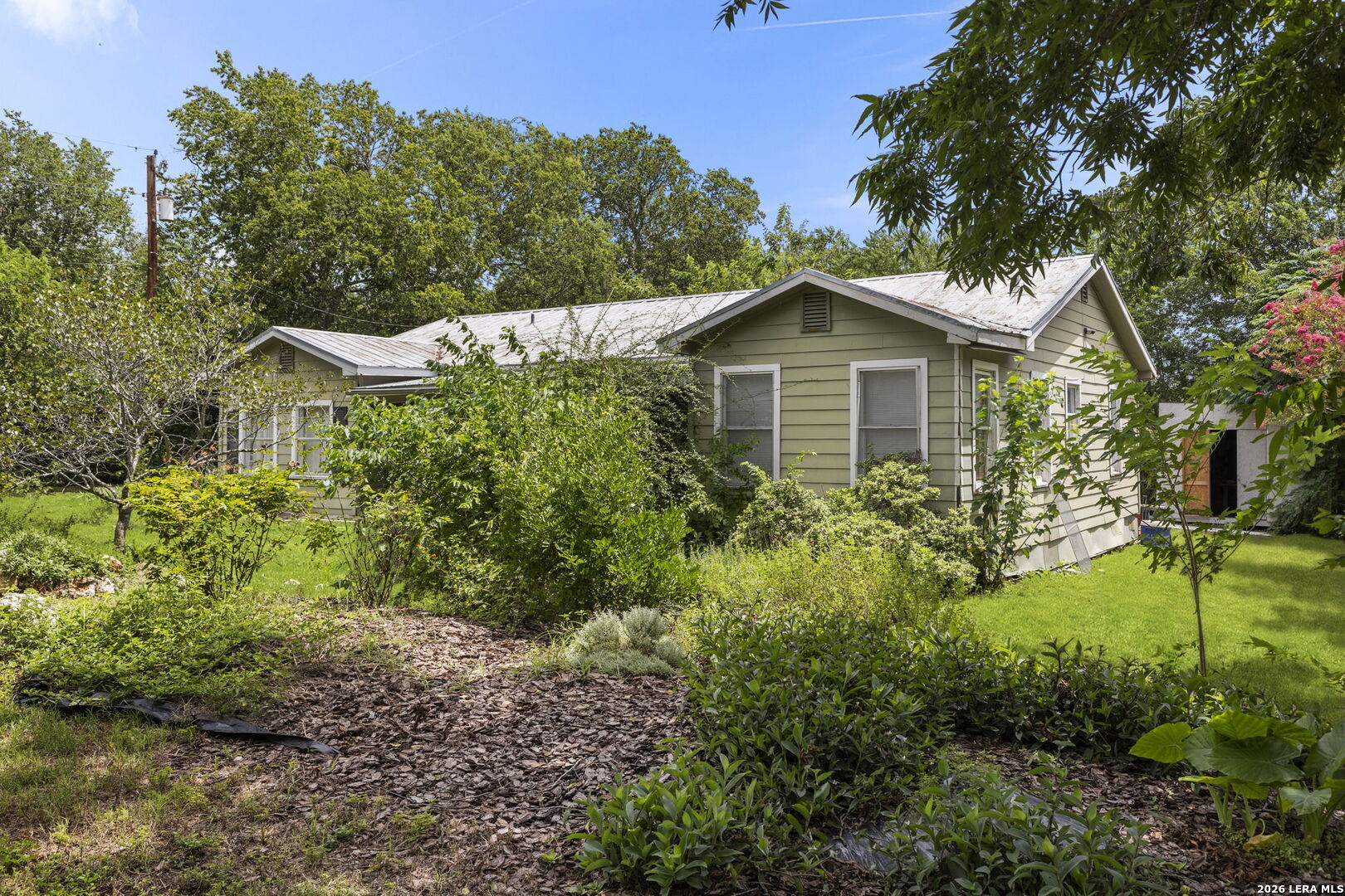 1521 S Mesquite Avenue New Braunfels TX 78130
