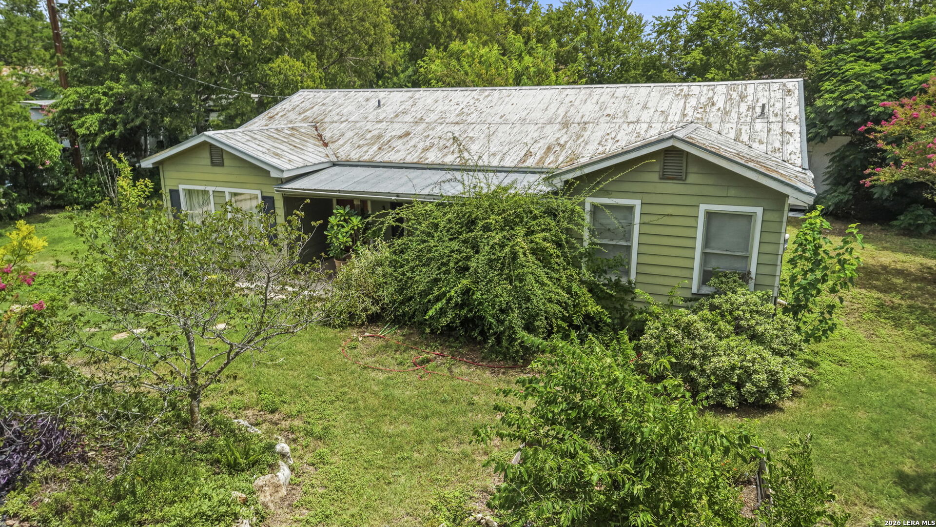 1521 S Mesquite Avenue New Braunfels TX 78130