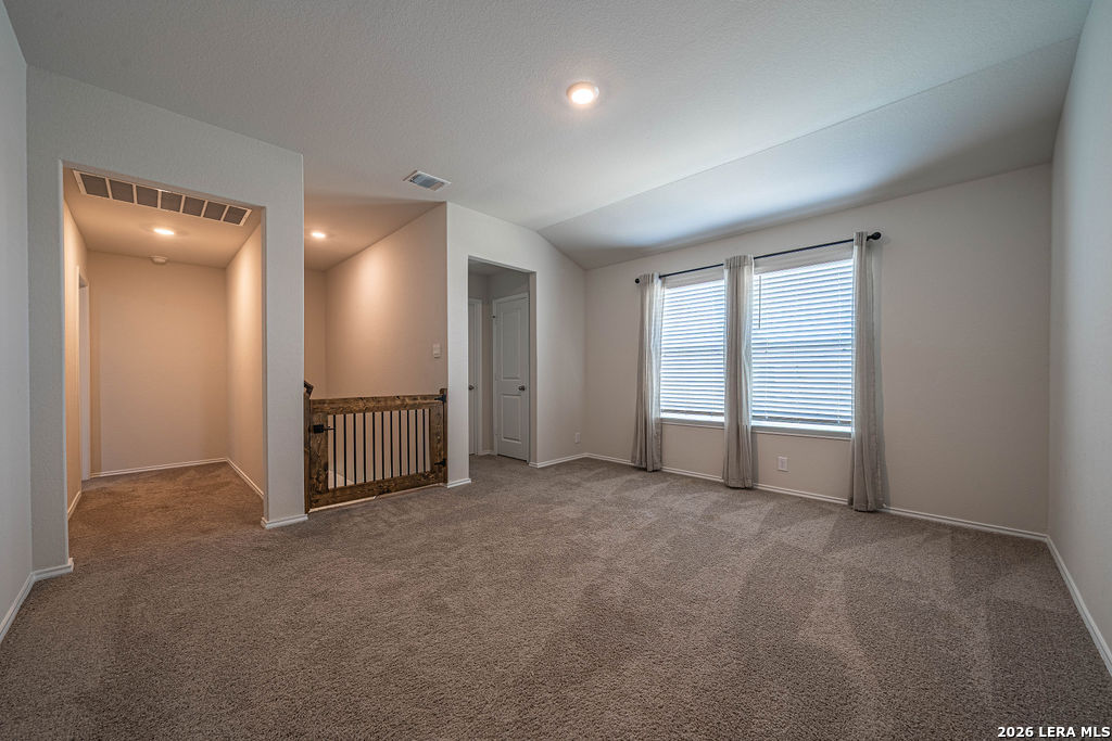 105 Chipping Alley Floresville TX 78114