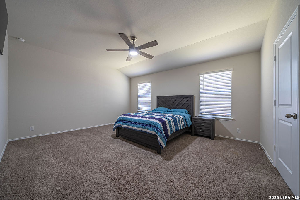 105 Chipping Alley Floresville TX 78114