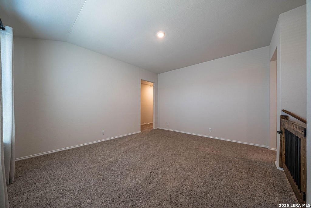 105 Chipping Alley Floresville TX 78114