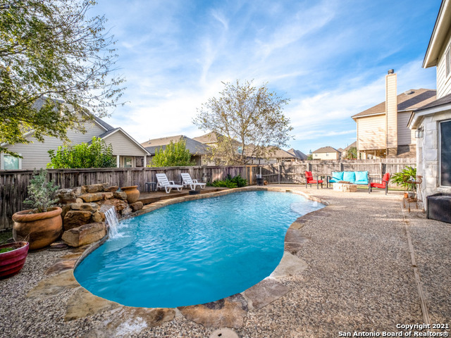 128 Latigo Lane Boerne TX 78006