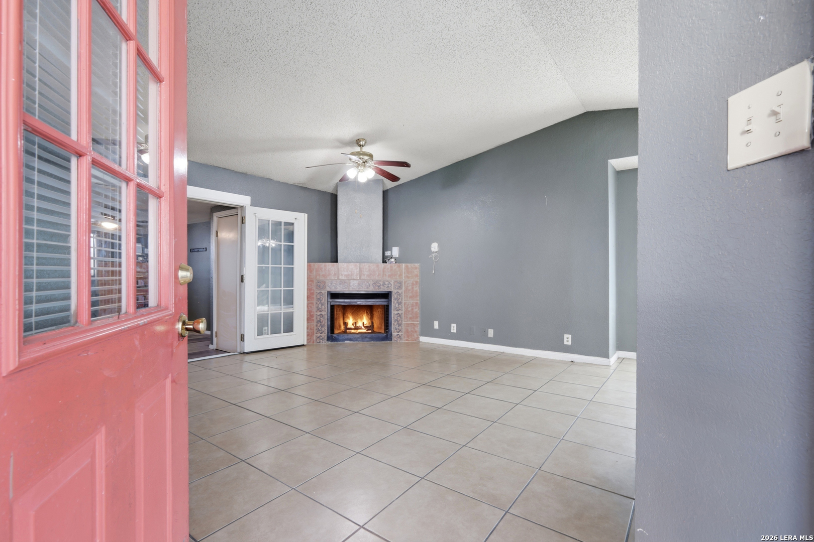 6086 Glacier Sun San Antonio TX 78244