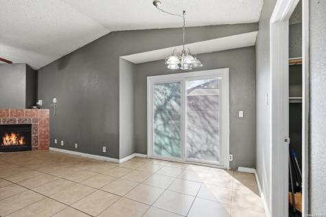 6086 Glacier Sun San Antonio TX 78244