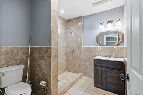 6086 Glacier Sun San Antonio TX 78244
