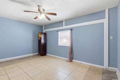 6086 Glacier Sun San Antonio TX 78244