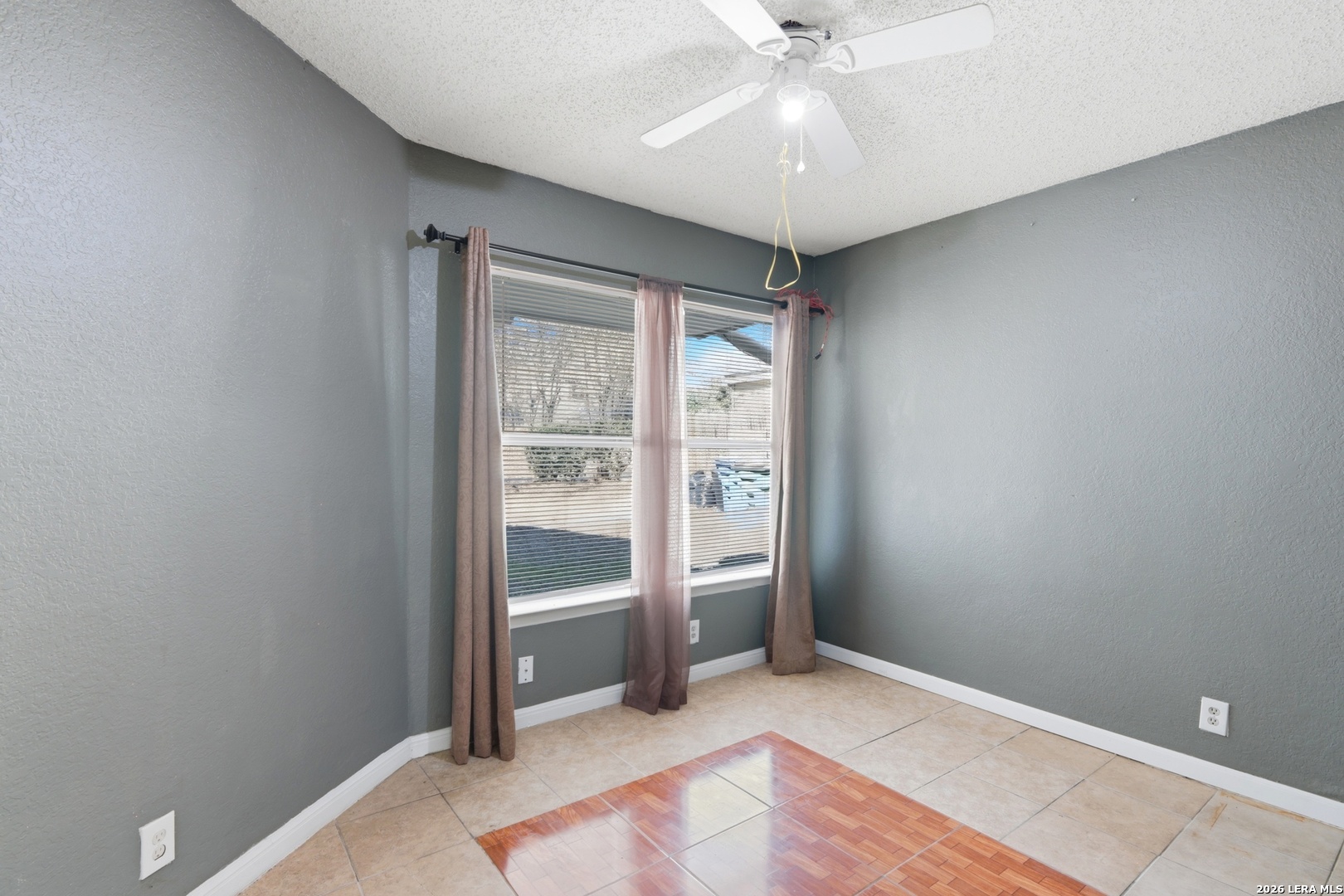 6086 Glacier Sun San Antonio TX 78244