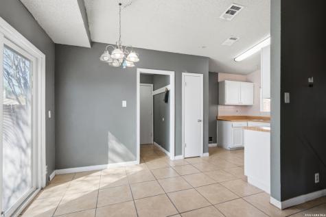 6086 Glacier Sun San Antonio TX 78244