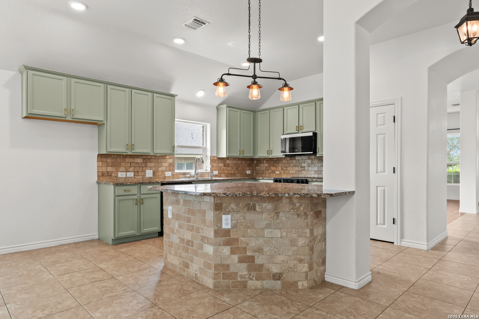 2747 Trinity Glade San Antonio TX 78261