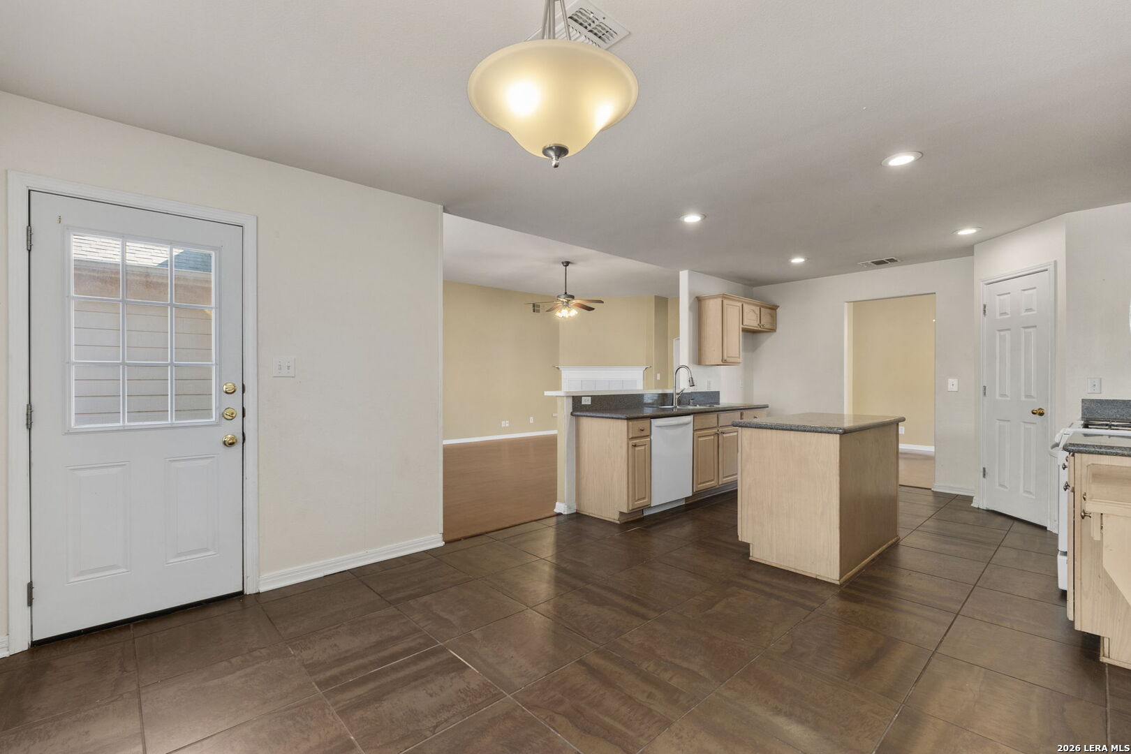2207 Encino Dew San Antonio TX 78259