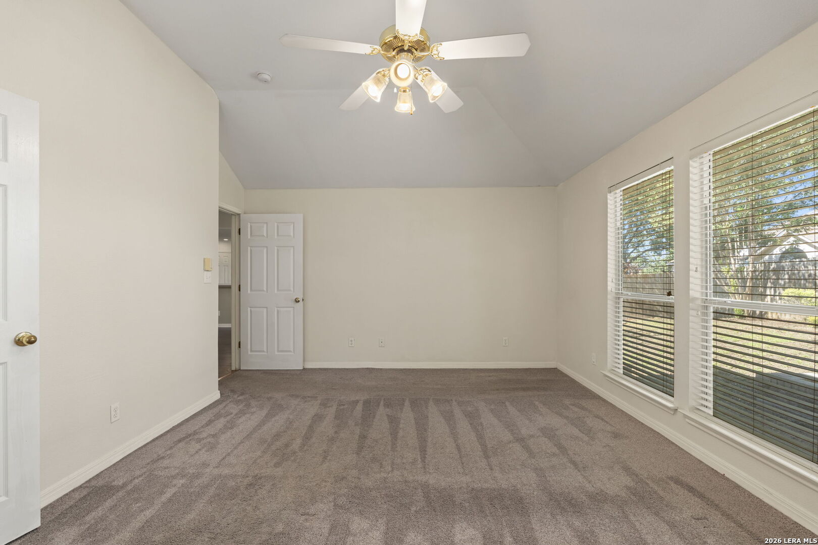 2207 Encino Dew San Antonio TX 78259