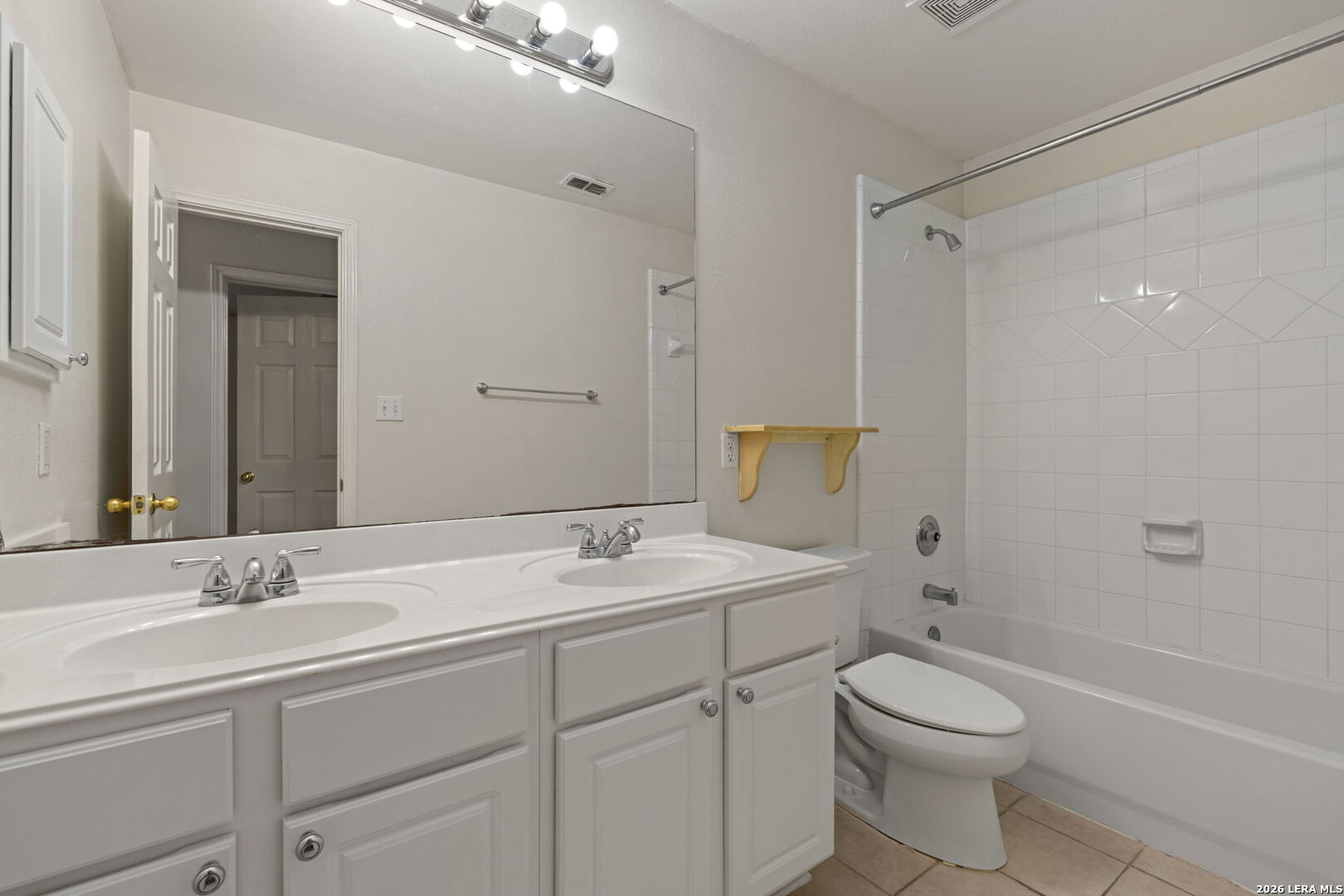 2207 Encino Dew San Antonio TX 78259