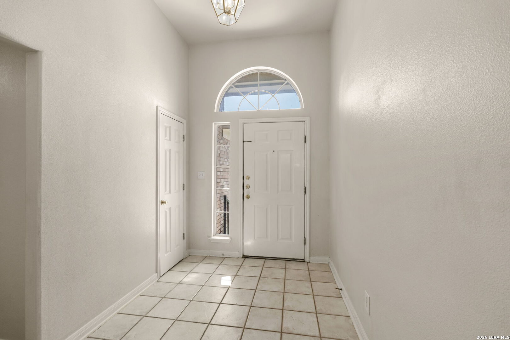 2207 Encino Dew San Antonio TX 78259