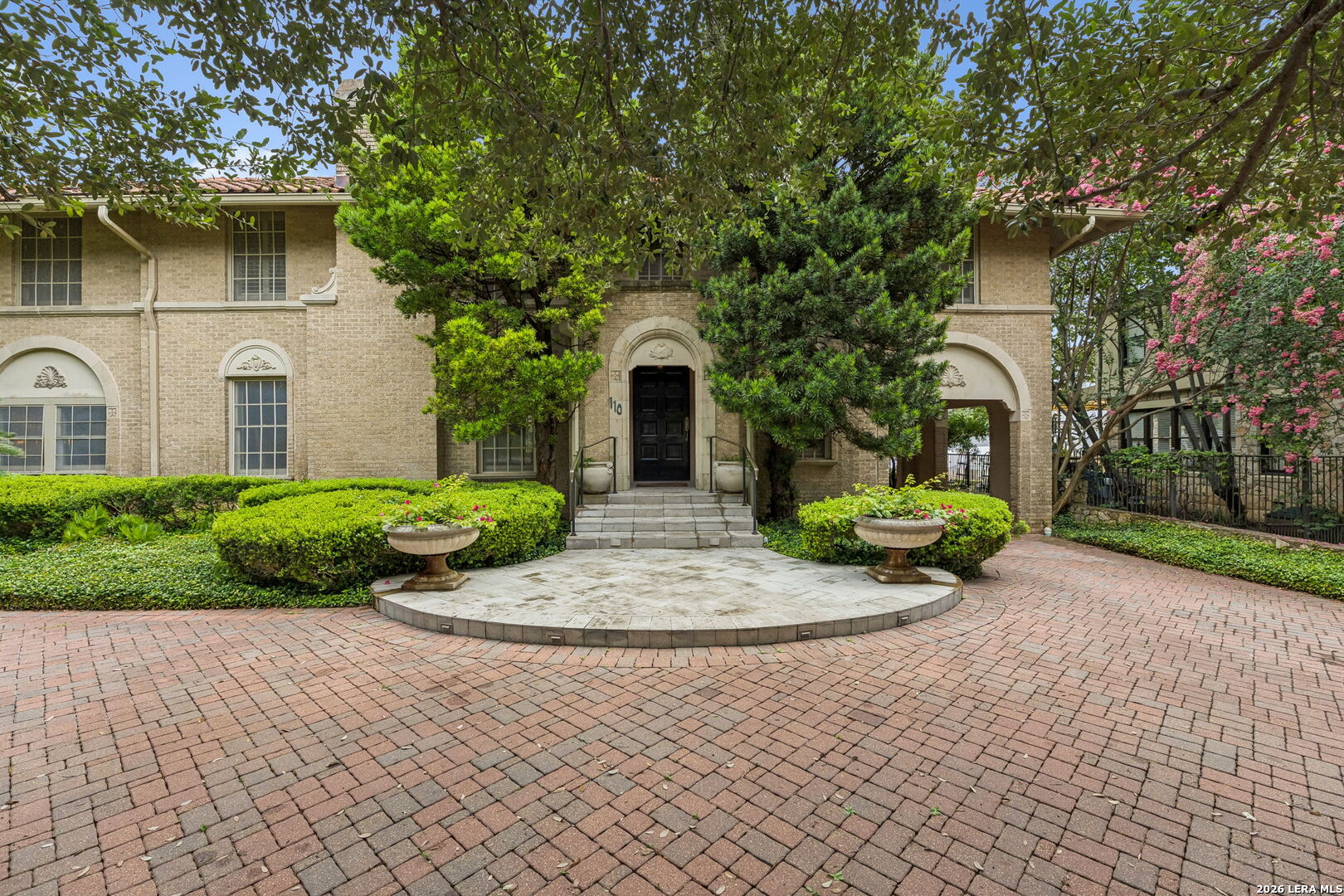 110 Geneseo Road Terrell Hills TX 78209