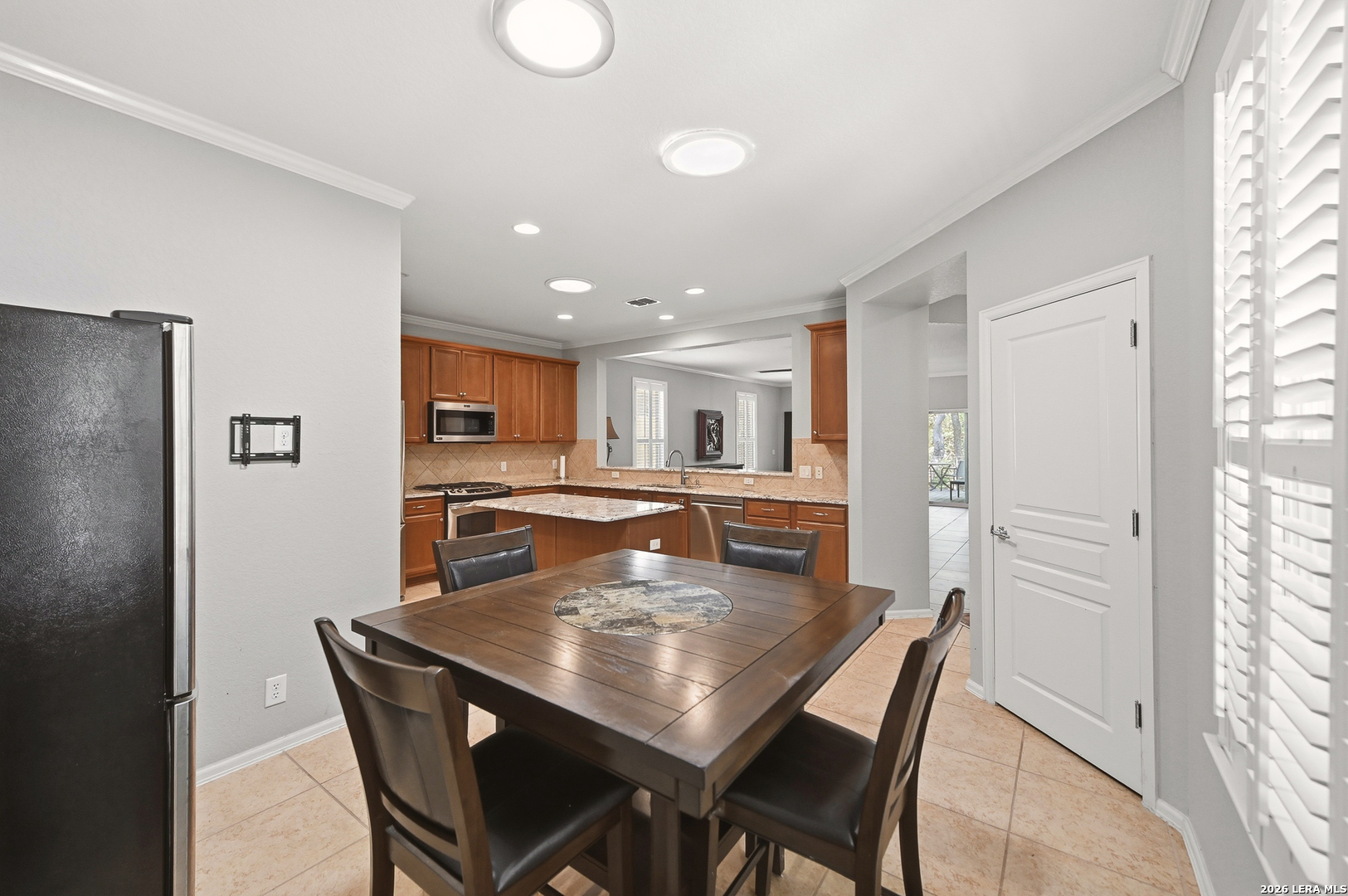 4554 Fort Boggy San Antonio TX 78253