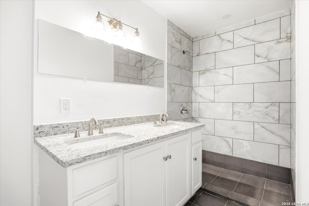 2243 Hays San Antonio TX 78202