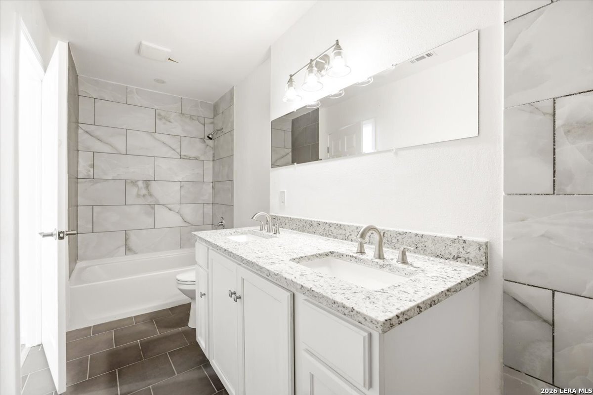 2243 Hays San Antonio TX 78202