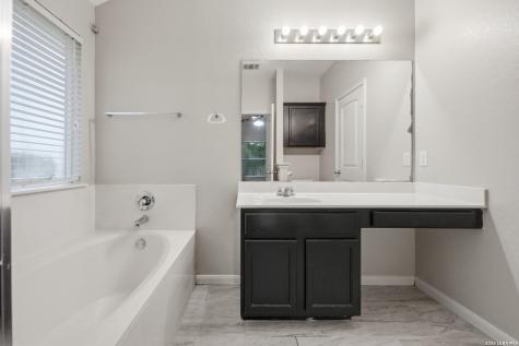 521 Melody Wind New Braunfels TX 78130