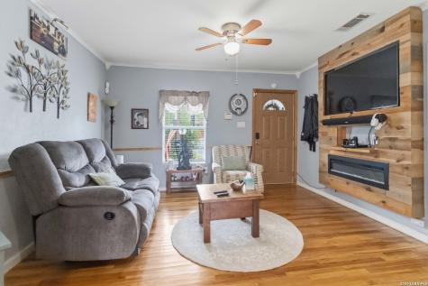 114 Smallwood Drive San Antonio TX 78210