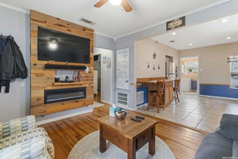 114 Smallwood Drive San Antonio TX 78210