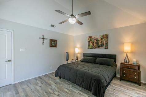 3010 View Oak San Antonio TX 78232