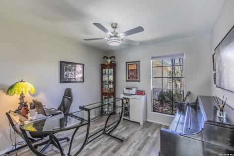 3010 View Oak San Antonio TX 78232