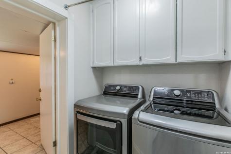 3010 View Oak San Antonio TX 78232