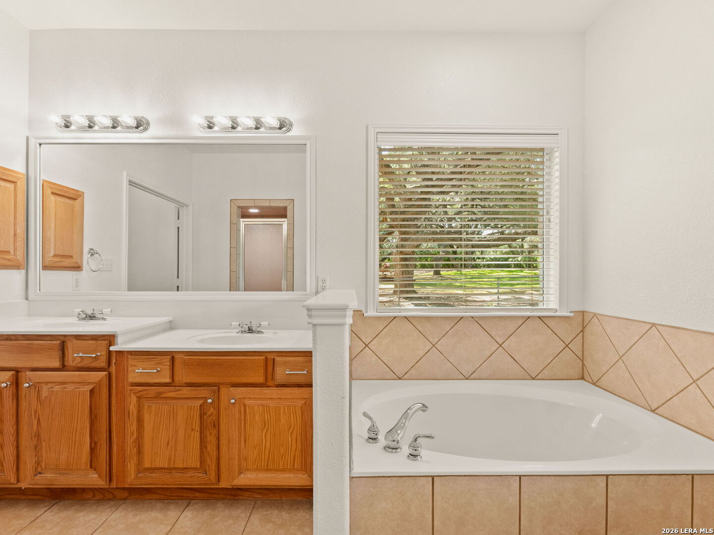 8727 Paseo Oaks San Antonio TX 78255