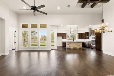 1217 Paladin Trail Spring Branch TX 78070