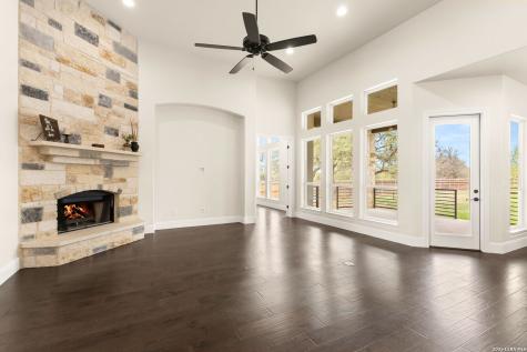 1217 Paladin Trail Spring Branch TX 78070