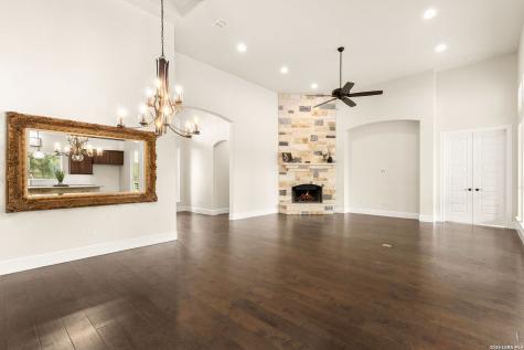 1217 Paladin Trail Spring Branch TX 78070