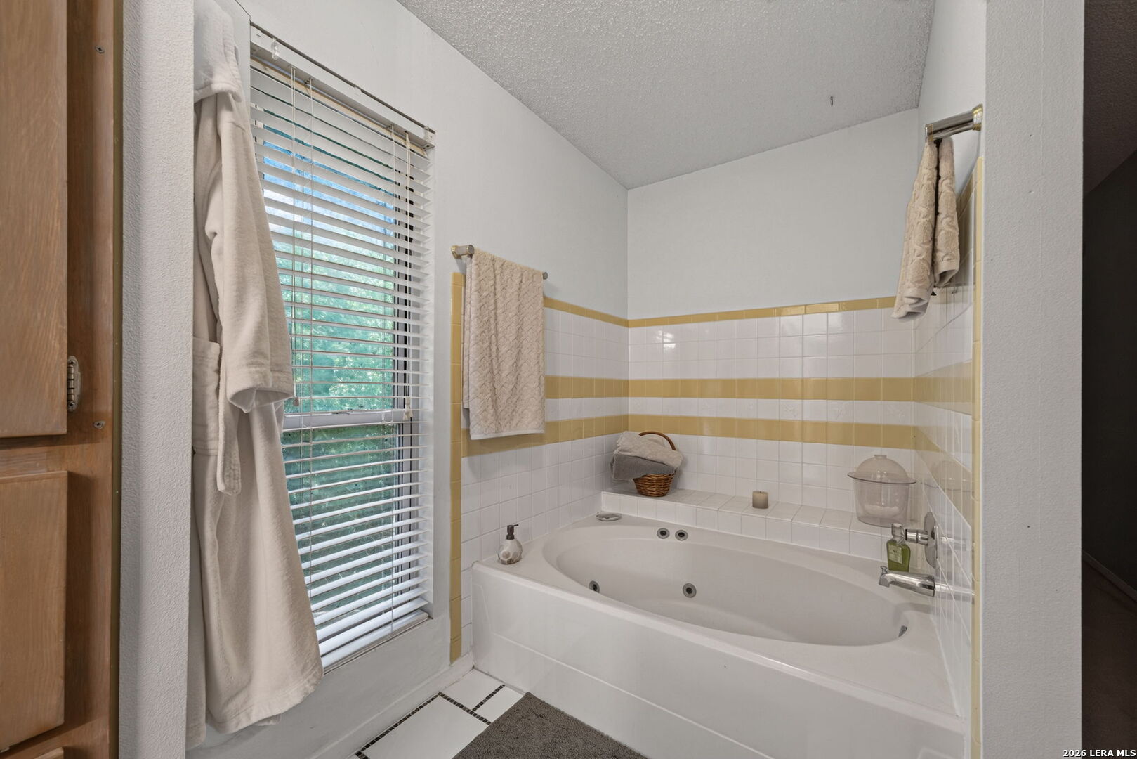 9611 Azalea Circle Garden Ridge TX 78266